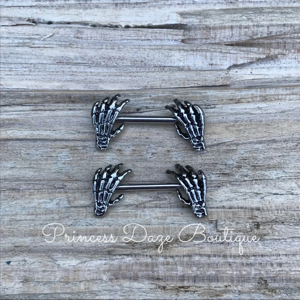 Skeleton‎ Nipple Ring Set